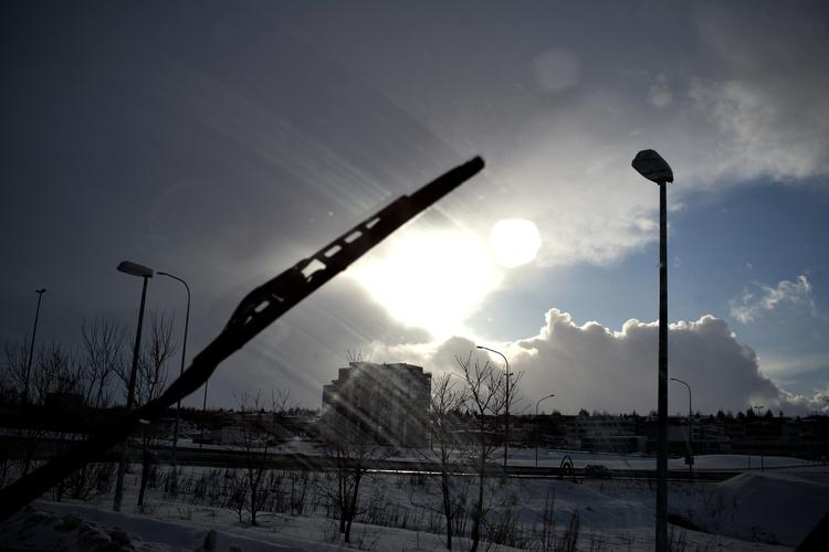 Man skal ikke regne med, at de billige viskerblade holder så længe som de dyre, men man betaler selvfølgelig også ekstra for at få et brand, udtaler afdelingsleder for FDM Jørgen Jørgensen. 