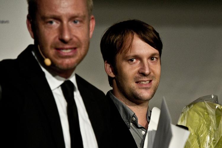 Noma vandt to ud af aftenens tre store priser, da Årets Gericke blev uddelt søndag aften. Her ses aftenens konferencier Adam Price og chefkok Rene Redzepi fra Noma. 