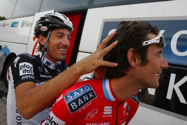 kammerater. Fabian Cancellara følger angiveligt med Fränk og Andy Schleck til det nye hold fra Luxembourg. Arkivfoto. 