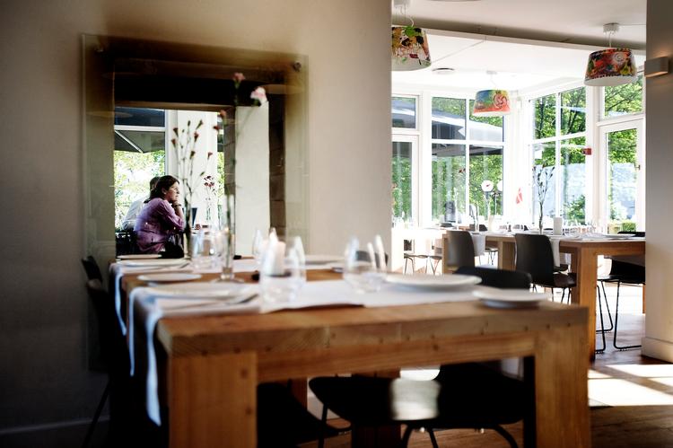 Den spanske tapasrestaurant Es er et af fire spisesteder på Skovriderkroen. 