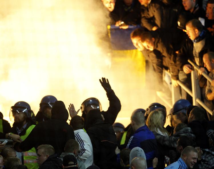 Uro. Brøndbyfans satte igen hooliganismen på dagsordnen under gårsdagens kamp i Parken. Arkivfoto. 