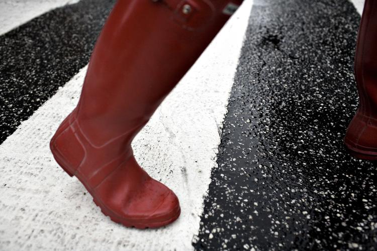 Undgå regntøj lavet af PVC, hvis du vil være ekstra forsigtig, lyder rådet fra Informationscenter for Miljø &amp; Sundhed (arkivfoto). 