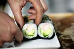 På landsplan hælder flere til sushi end til en ristet hotdog med det hele. Det gælder dog ikke i Jylland. 