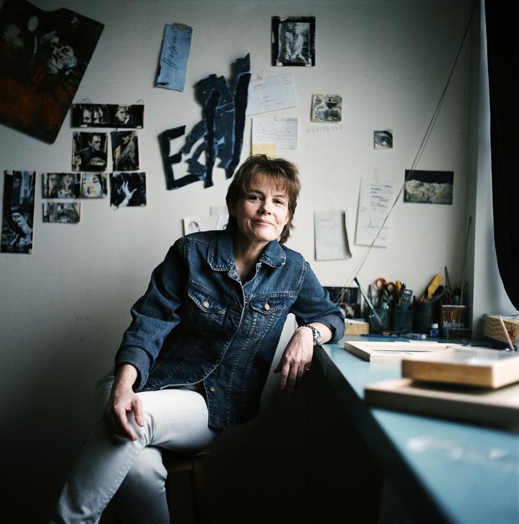 Vargas Den franske  krimiforfatters  nye roman er  behageligt krydret med flot fransk  humor og magi.  Og elegant skrevet. 