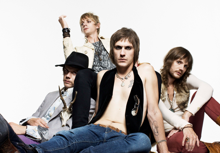 Forsanger Steffen Westmar og resten af bandet har skrålet og rocket deres signatursange på turneer i Benelux, Frankrig, Spanien, Japan og Canada. PR-foto 