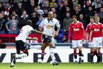 forsvarsklippe. Zat Knight scorede til 1-0 for Bolton mod Manchester United. 