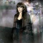Giana Factory, med bl.a. Lisbeth Fritze på guitar, forvandler  gammelt teknobras til nyt guld. 