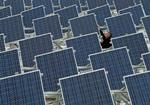 Solvarme. Lande som Tyskland og Spanien har hidtil vist sig rede til at satse på solenergi. Det samme kan siges om Kina. Helt anderledes ser det ud i Danmark. Arkivfoto: AP 