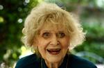 oscarnomineret. I 1997 blev 87-årige Gloria Stuart nomineret til en Oscar for sin rolle som Rose i storfilmen Titanic. 