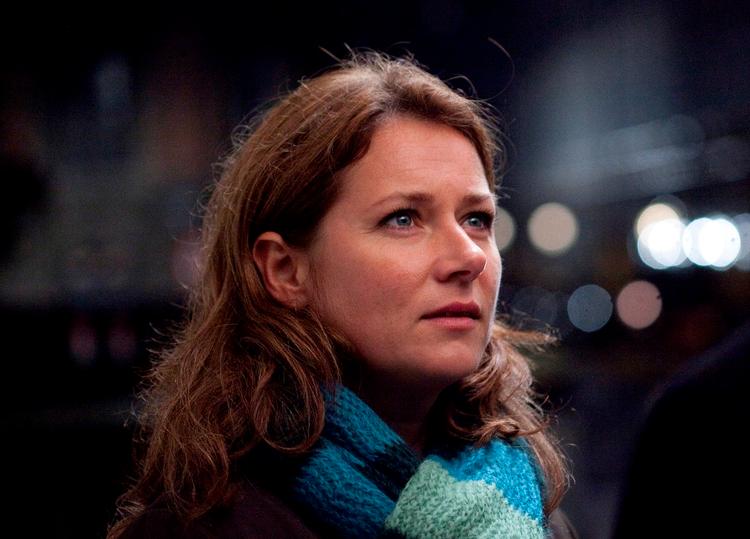 Utopi? Hvor langt fra virkeligheden er Sidse Babett Knudsens karakter Birgitte Nyborg Christensen? Politikerne selv siger laaangt. Men kunne vi bruge noget mere Babett i dansk politik? 
