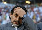 ude. Diego Maradona fik ikke succes med Argentinas landshold, men han vil fortsætte trænertilværelsen. Arkivfoto. 