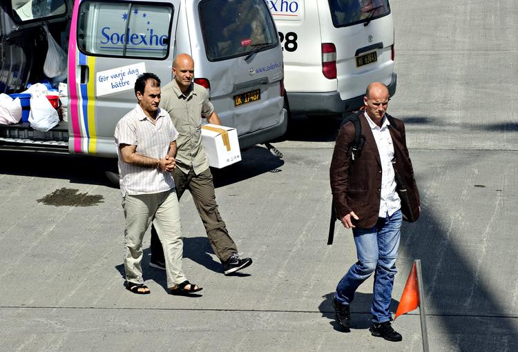 Tilståelse: Den 37-årige iraker Saaed Bujak, der har tilstået terrorplaner mod Jyllands-Posten, blev 8. juli i år anholdt under ferie i Sydtyskland og fløjet tilbage til Norge iført håndjern 