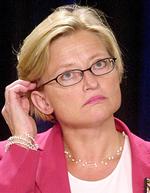 Myrdet. Anna Lindh blev overfaldet, stukket ned og dræbt, da hun i 2003 var på indkøb sammen med en veninde i et shoppingcenter i Stockholm. 