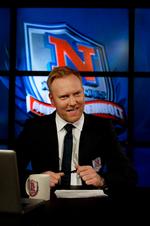 Godnat. Fra mandag til torsdag putter Anders Breinholt TV 2's seere med 'Natholdet' kl. 23.05. 