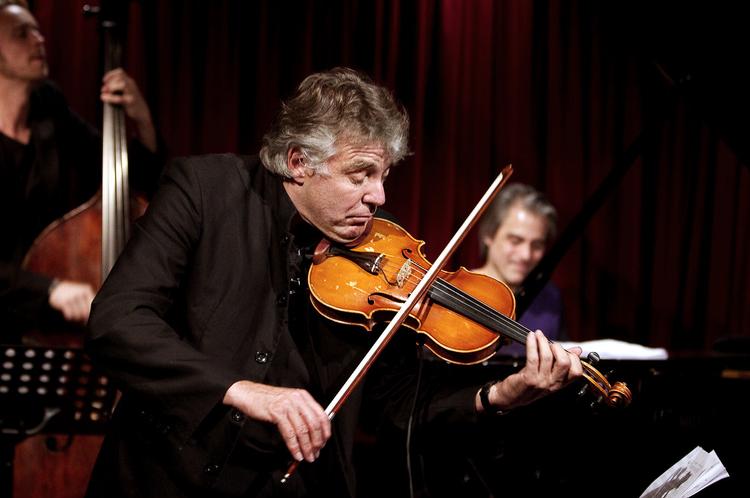 Didier Lockwood i Montmartre. Foto: Finn Frandsen 