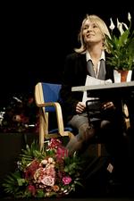 TRÆNGT. Lene Espersen, der i denne weekend er genvalgt som konservativ formand, siger nu, at hun har fået en lærestreg i mailsagen. 