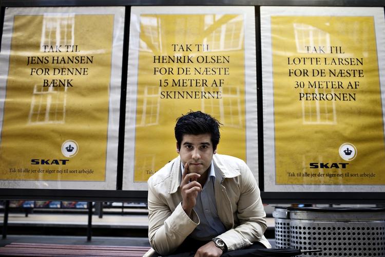 Utaknemmelighed. Den 23-årige jurastuderende kan ikke forstå hvorfor det kun er "traditionelle" danskere, som har fortjent det officielle Danmarks tak. 