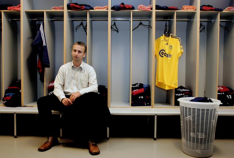 Spotlys. Anders Bjerregaard havde tidligere sin daglige gang på Brøndby Stadion, men det kommer ikke til at ske igen, siger han. 