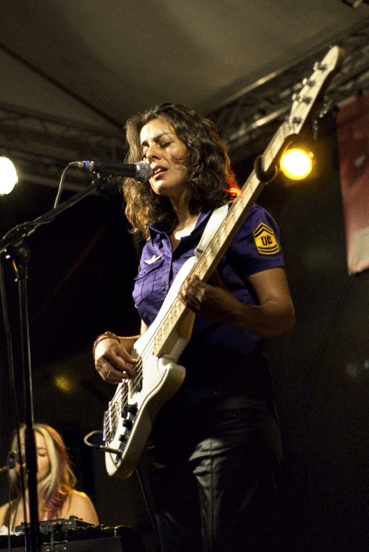 Ida Kirstine Nielsen tager et stort skridt fremad i karrieren, når hun i denne måned indleder turne med Prince. Foto fra MySpace 