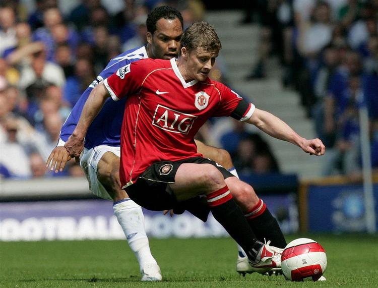 På et forrygende comeback fik Manchester United vendt 0-2 ude mod Everton til en fortjent 4-2 sejr. 