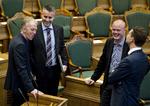 Oppositionen bruger åbningsdebatten til at efterlyse en undersøgelse privathospitalernes økonomi. 