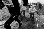 MUDDERMAND. 12 km for rigtige mænd, der ikke er bange for en smule gris på løbetrøjen. Foto fra sidste års Mandehørm i Fredensborg. 