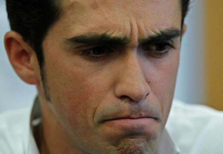uskyldig? Det var en anspændt, men også særdeles veltalende Alberto Contador, der mødte pressen oven på de nye beskyldninger om dopingmisbrug. 