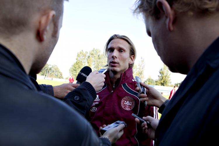vingeskudt. Anfører Poulsen stod for skud i Helsingør. 