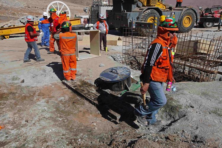 Indgangen til redningsboringen, hvor ingeniørerne i lørdags fik hul igennem til minearbejderne. 