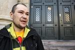Dømt. Hans Jørgensen overgav sig fredeligt til politiet, da Ungdomshuset blev ryddet. Derfor tager han turen op af trappen til Højesteret i en sidste mulighed for at få omstødt en fængselsdom. 