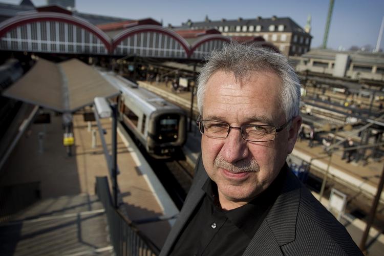 Mut. Han har ikke været en glad mand i dag, siger transportministeren. 
