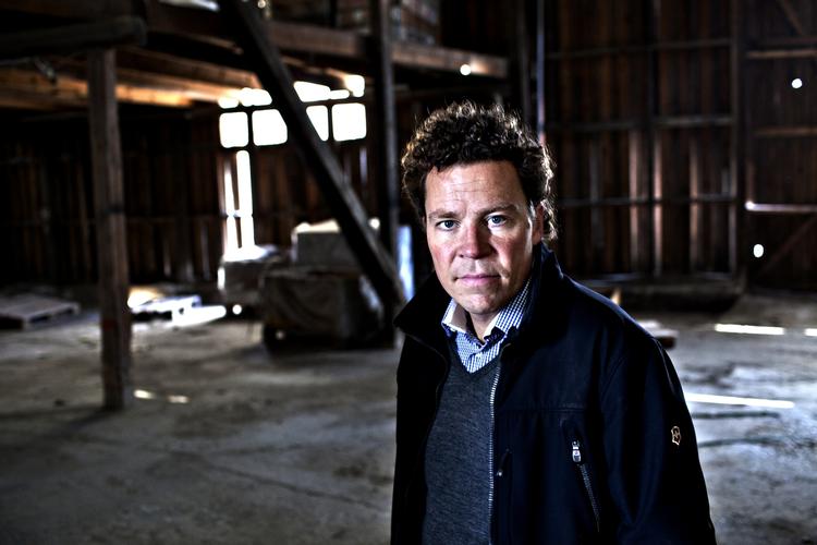 Arv. Morten Helveg Petersen voksede op i en familie, hvor folkestyret svævede over alt andet. 