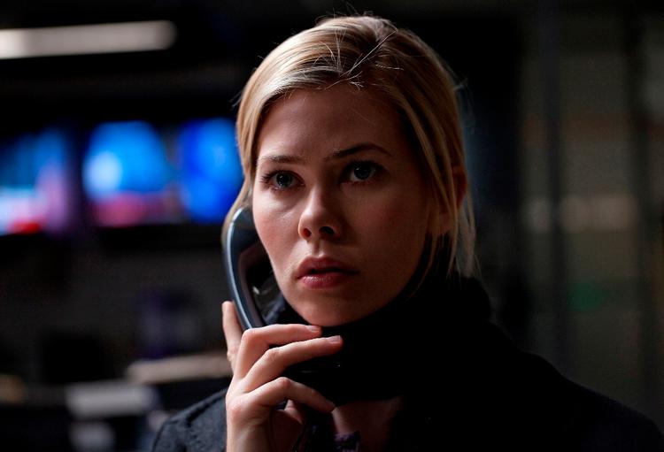 Tip. I fjerde afsnit af 'Borgen' fik tv-journalisten Katrine Fønsmark (Birgitte Hjort Sørensen) en historie om CIA-fanger på Grønland serveret af en anonym kilde. Historien fik imidlertid skæbnesvanger konsekvens for kilden. 