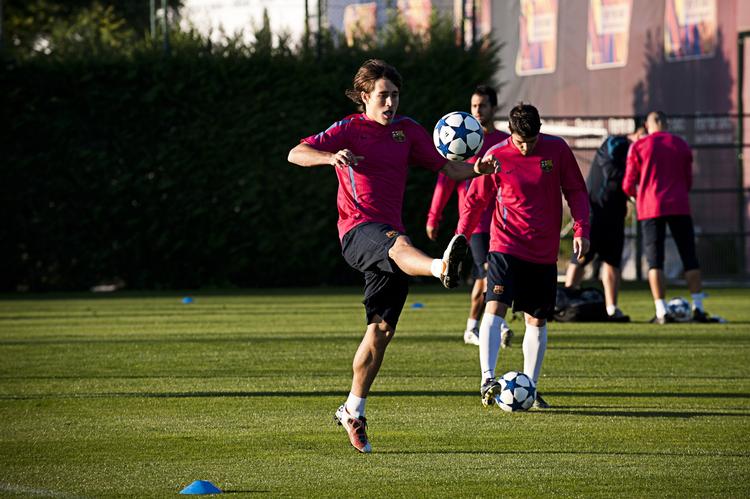 Stortalent. 20-årige Bojan Krkic Perez var kun lige fyldt 17, da han fik debut for Barcelona. I baggrunden ses en af de etablerede stjerner, verdensmestren Pedro Rodriguez. 
