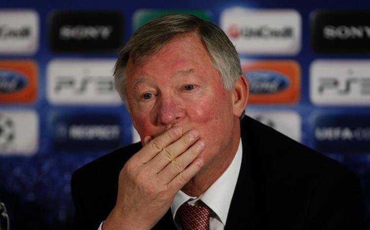Bekymret. Manchester United mister måske snart stjernen Wayne Rooney, der vil væk. Tilsyneladende ikke noget, der behager manager Alex Ferguson. 