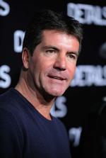 Xfactor. Simon Cowell( billede) og hans firma skal producere 'X Factor' på ITV de næste tre år, skriver britiske The Mirror. 