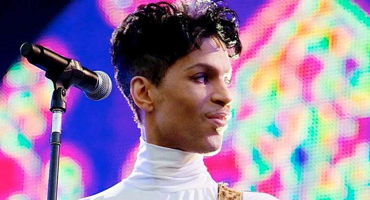 Overraskelse. Der har været spekuleret meget i, om Prince også denne gang ville give en ekstra koncert. Det gør han nu på spillestedet Femøren. 