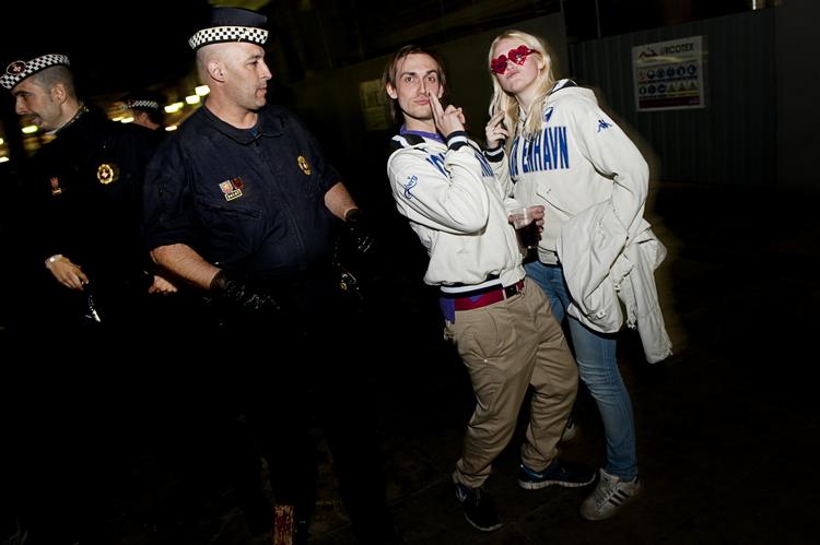 invasion. Over 7.000 FCK'ere er i Barcelona, hvor der bliver festet til langt ud på natten. 