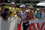 skuffelse. Rasmus Henning indleder maratonløbet under ironman-konkurrencen på Hawaii. Arkivfoto. 