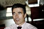 Informationer. Ifølge professor i forfatningsret ved Københavns Universitet, Henning Koch, er det statsministerens forpligtelse at sikre, at han får de rette informationer fra sin fagminister. 