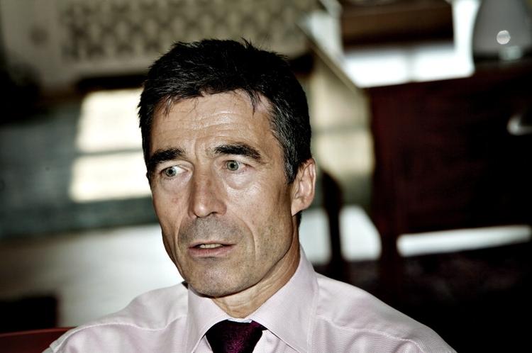 Informationer. Ifølge professor i forfatningsret ved Københavns Universitet, Henning Koch, er det statsministerens forpligtelse at sikre, at han får de rette informationer fra sin fagminister. 