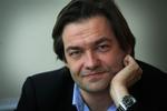 Christian Mørk tegner originale billeder og er dygtig til at skabe spænding og atmosfære. Fotoet er fra 2006. - Foto: Morten Langkilde 