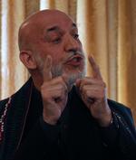Belønnet. Afghanistans præsident, Hamid Karzai, betragter pengegaverne som en naturlig og »gennemsigtig« hjælp fra et venligtsindet land. 