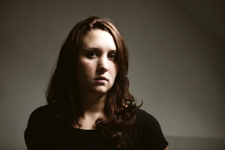 undercover. Den tidligere landholdssvømmer Charlotte Johannsen levede i syv måneder som »fucking perkerhader«. 