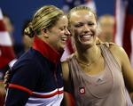 Kollegial. Kim Clijsters forsvarer Wozniacki. Da belgieren i 2003 strøg til tops på verdensranglisten havde hun heller ikke vundet en grandslam. Det kom først et par år senere. Arkivfoto. 