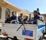 Patruljering. Yemenitiske soldater patruljerer gaderne i Yemens hovedstad San'a. På det seneste har der foregået intense kampe mellem landets hær og al-Qaeda jihadister i den sydlige del af landet. 