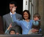 Prins Joakim og daværende Prinsesse Alexandra med Prinserne Nicolai og Felix, fejrer Dronningens fødselsdag på Amalienborg 16. april 2007. 