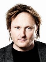 Rock'n'roll. Thomas Geuken har valgt det helt spektakulære fokus: at erhvervslivets ledere skal lære af de store rockbands. 