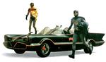 Batman. Opslagsværkets første kapitel er dedikeret til superhelte - deriblandt otte sider om Batman, den »i manges øjne mest fascinerende af alle de tegnede superhelte«. 