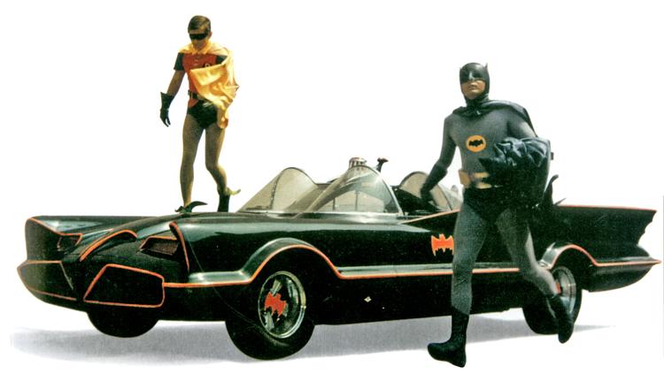 Batman. Opslagsværkets første kapitel er dedikeret til superhelte - deriblandt otte sider om Batman, den »i manges øjne mest fascinerende af alle de tegnede superhelte«. 
